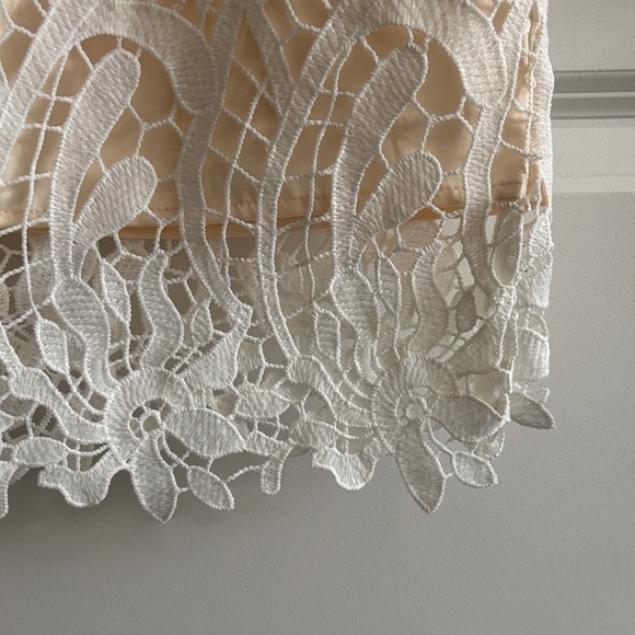 Chi Chi London Cream Lace Dress - Picture 5 of 8